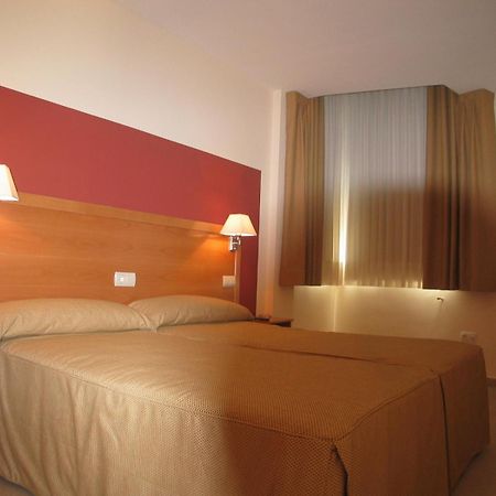 Hostal Ciudad De Caparra Carcaboso Room photo