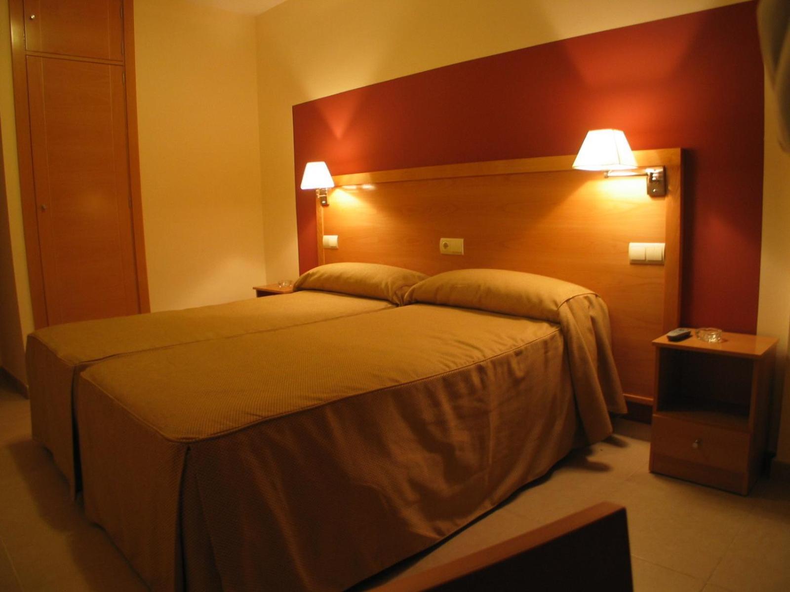 Hostal Ciudad De Caparra Carcaboso Room photo